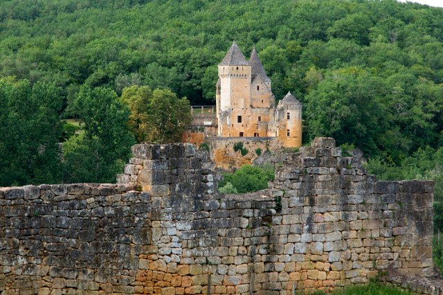 0806 Chateau de Commarque.jpg - SONY DSC